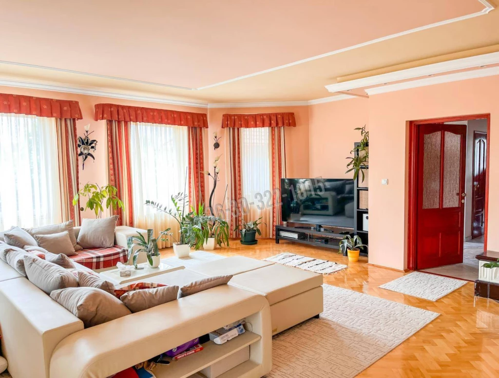 For sale house, Tata