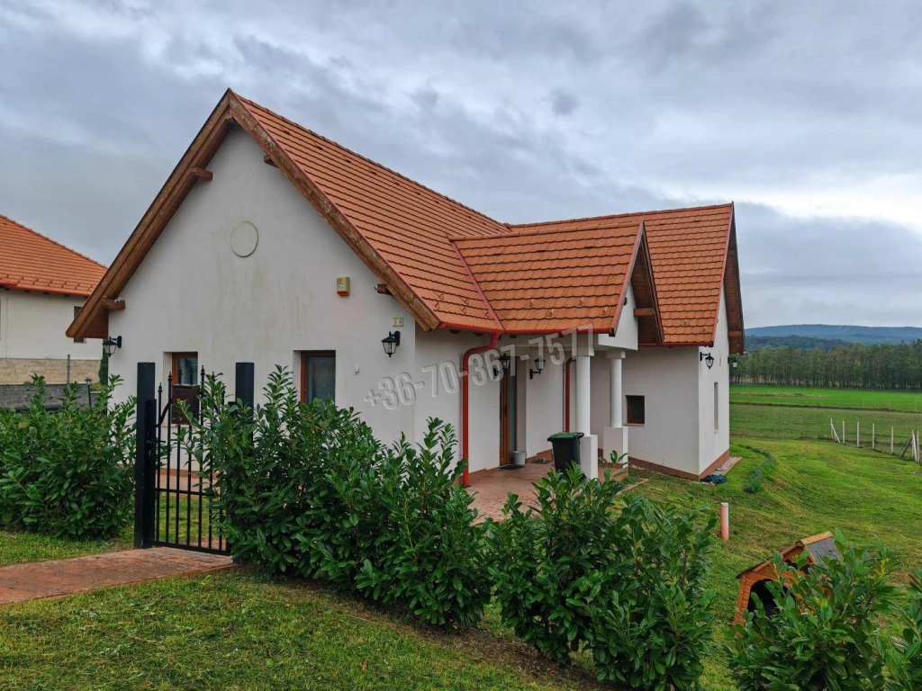 For sale house, Vértessomló