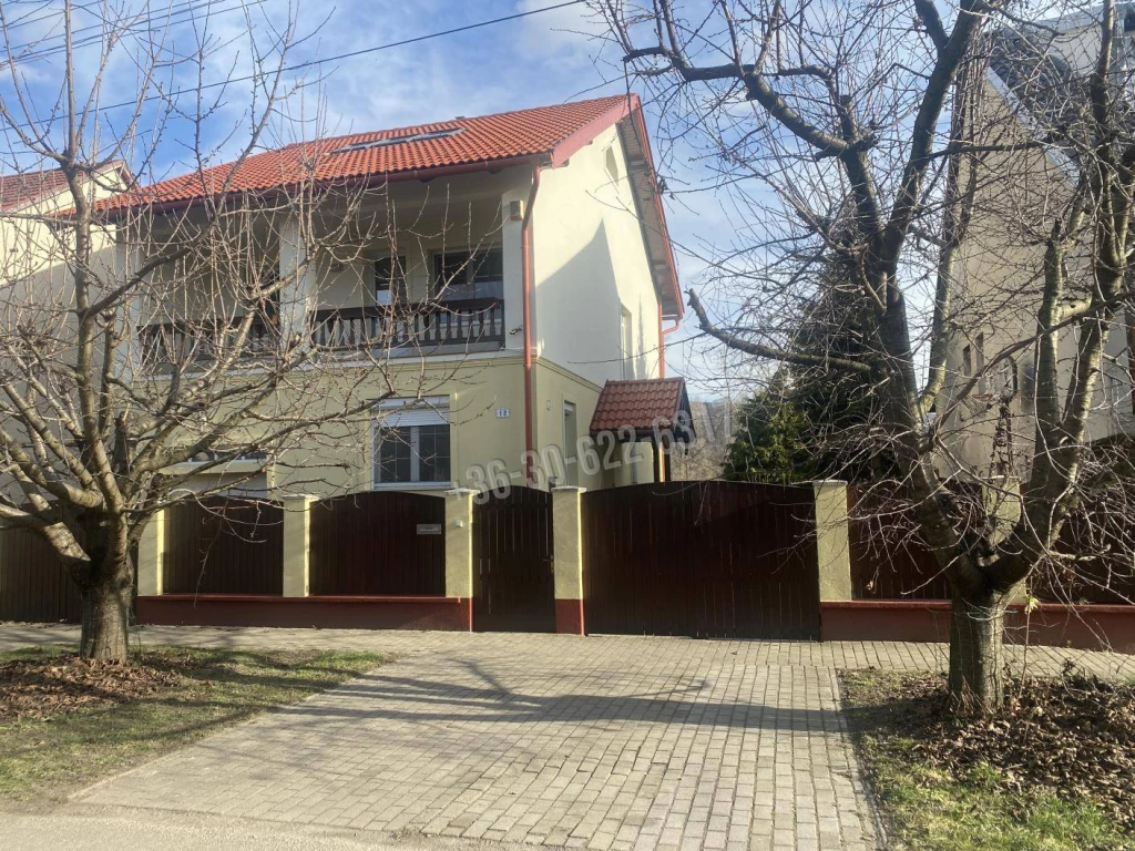 For sale house, Baj