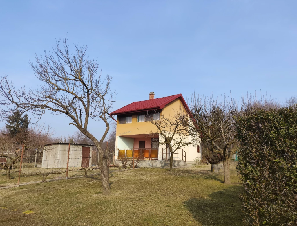 For sale holiday house, summer cottage, Kulcs, Nincs megadva