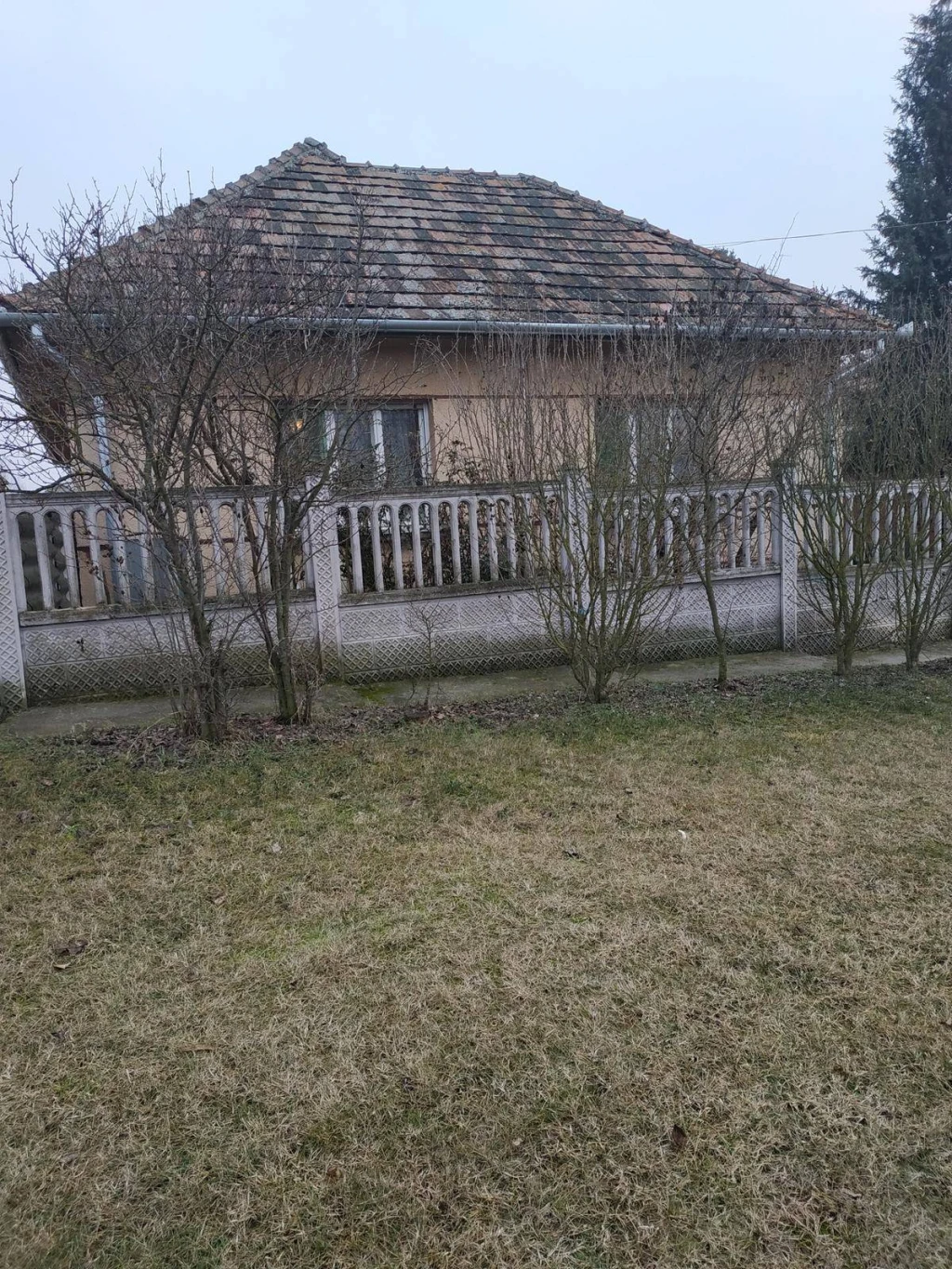 Eladó Családi ház, Tóalmás, 80nm, 19000000 Ft