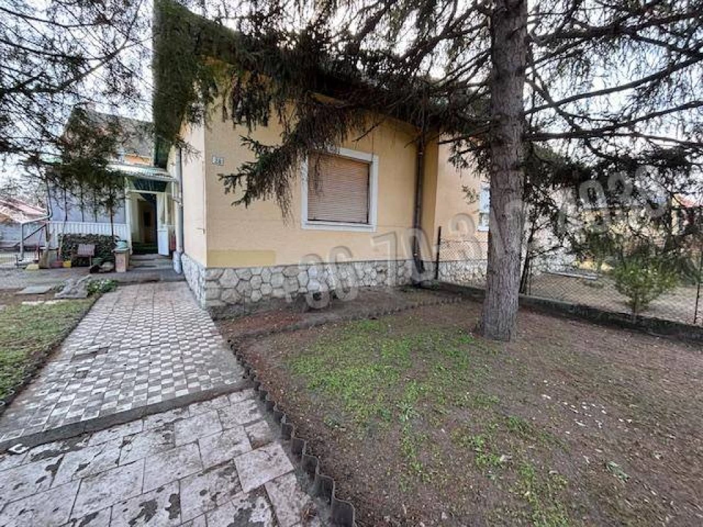 For sale house, Tata