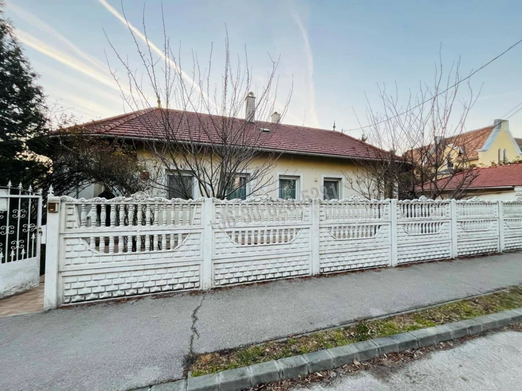 For sale house, Tata