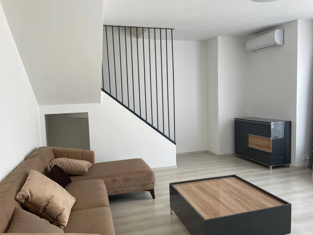 Eladó Téglalakás, Budapest XIII. kerület, Angyalföld, Röppentyű utca, 76nm, 166446000 Ft