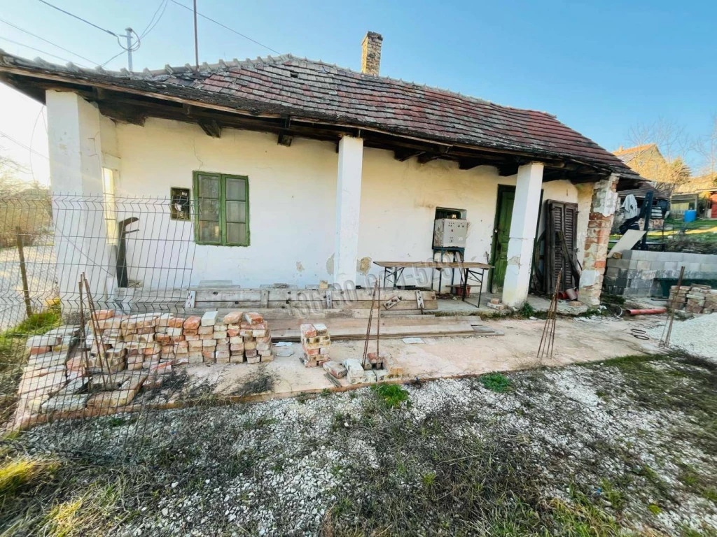 For sale house, Csabdi