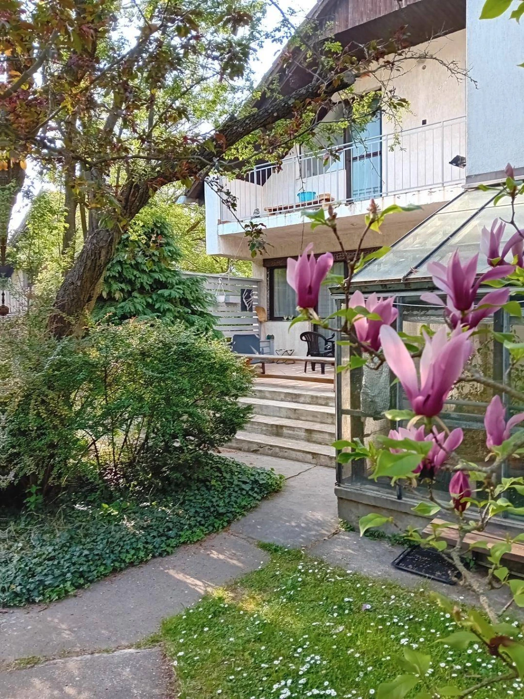 Eladó Családi ház, Budapest II. kerület, Erzsébetliget, Gerecse utca, 316nm, 249000000 Ft