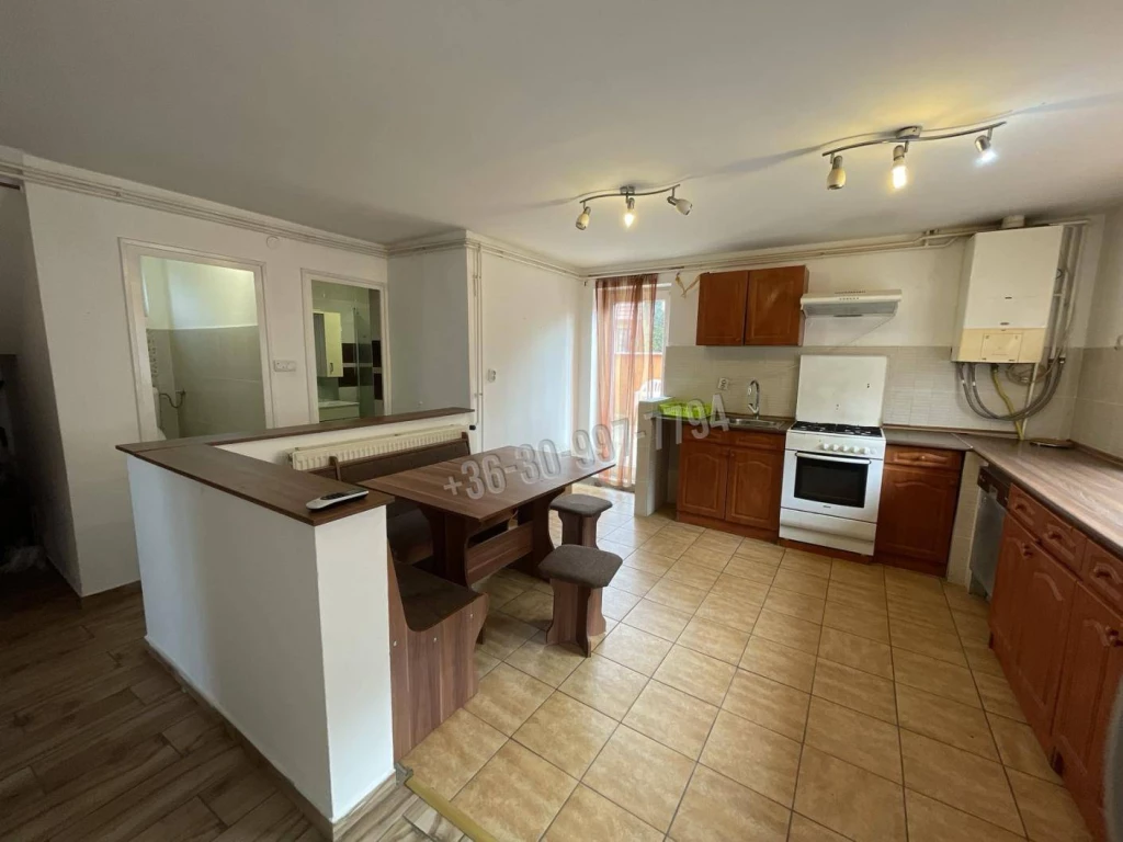 For sale house, Tata