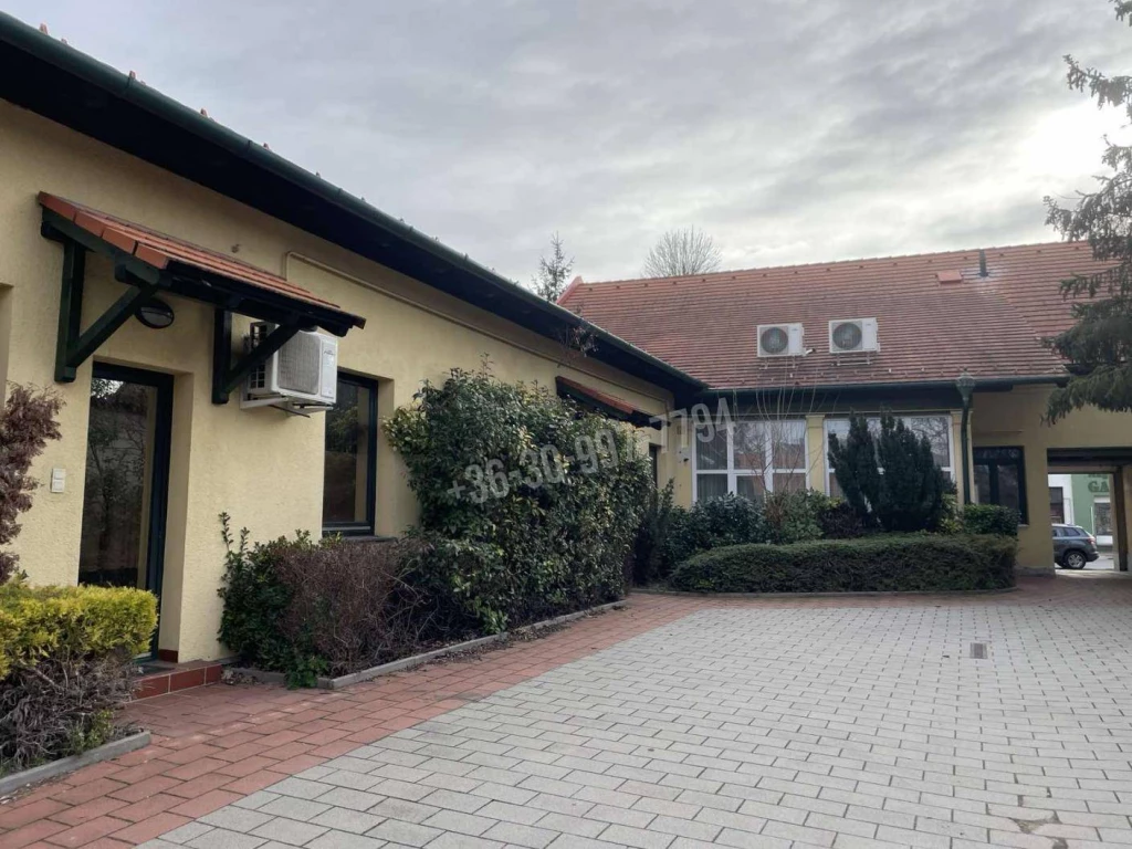 For sale house, Tata