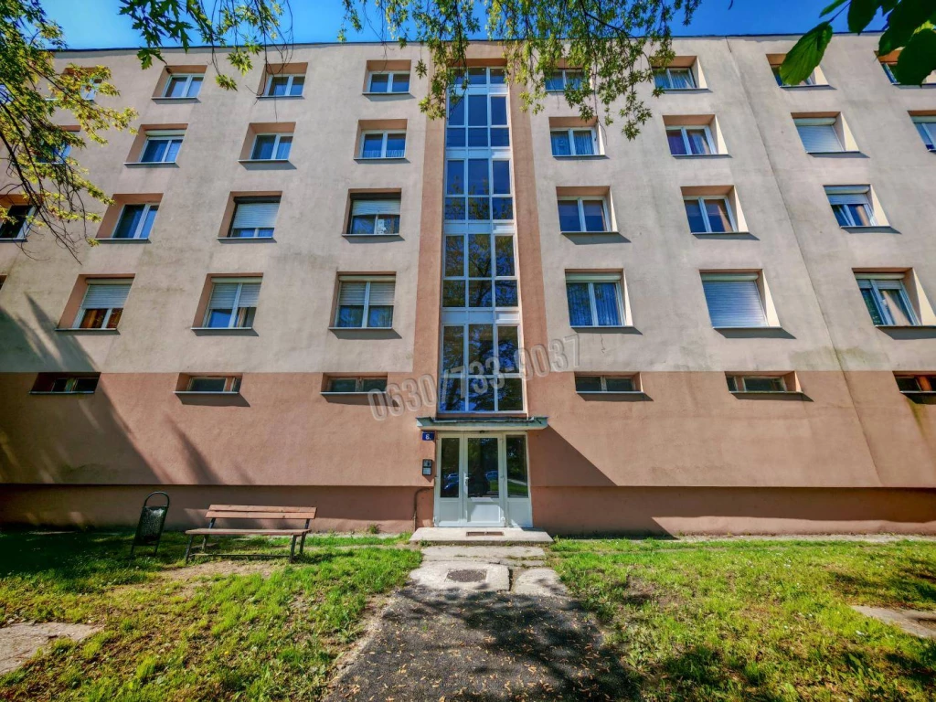 For sale panel flat, Tata