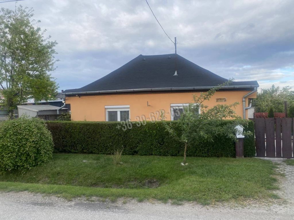 For sale house, Ács