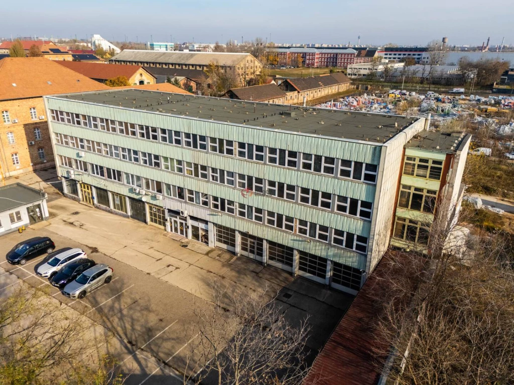 Eladó Gyárépület, Budapest IX. kerület, Középső-Ferencváros, 4372nm, 650000000 Ft