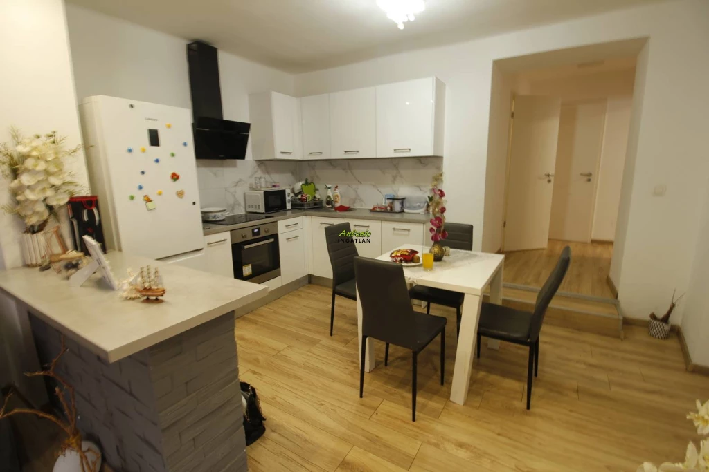 c3-1-name c2-1-name, Sopron, Szentmihálydomb