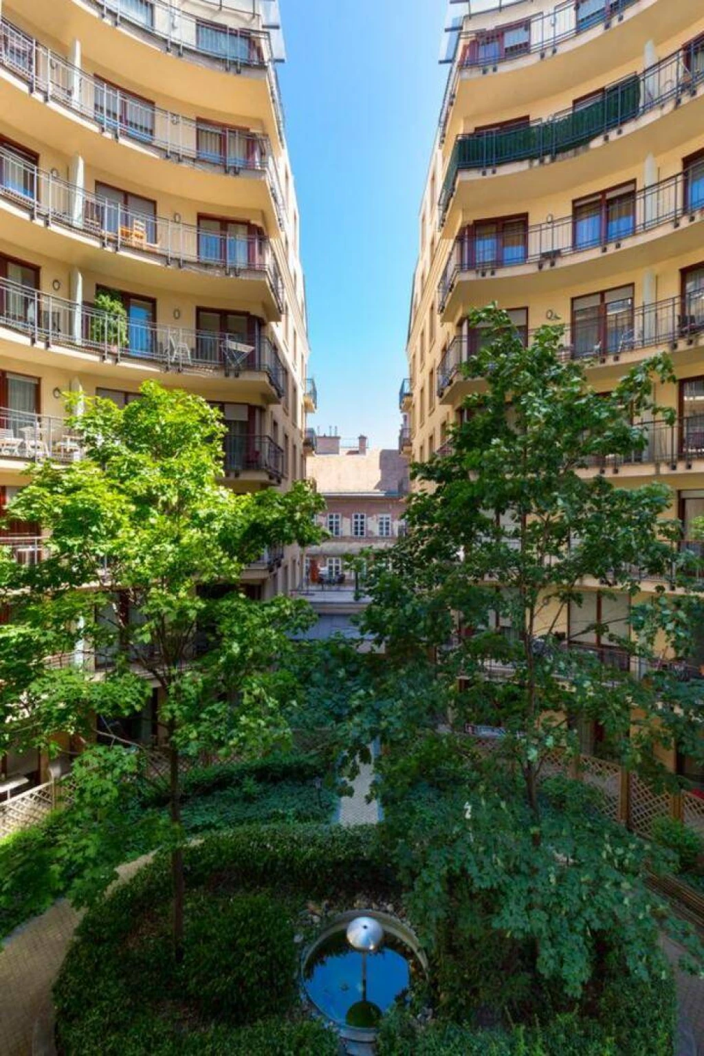 Kiadó Téglalakás, Budapest VI. kerület, Terézváros (Nagykörúton belül), Király utca, 55nm, 324850 Ft