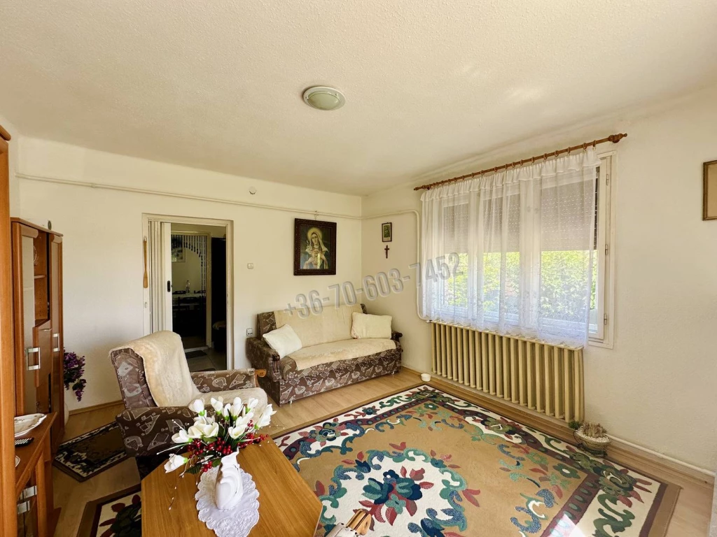 For sale house, Fót, Öregfalu