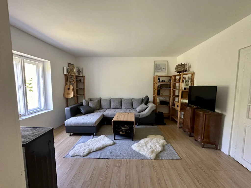 Eladó Családi ház, Becske, 80nm, 31950000 Ft