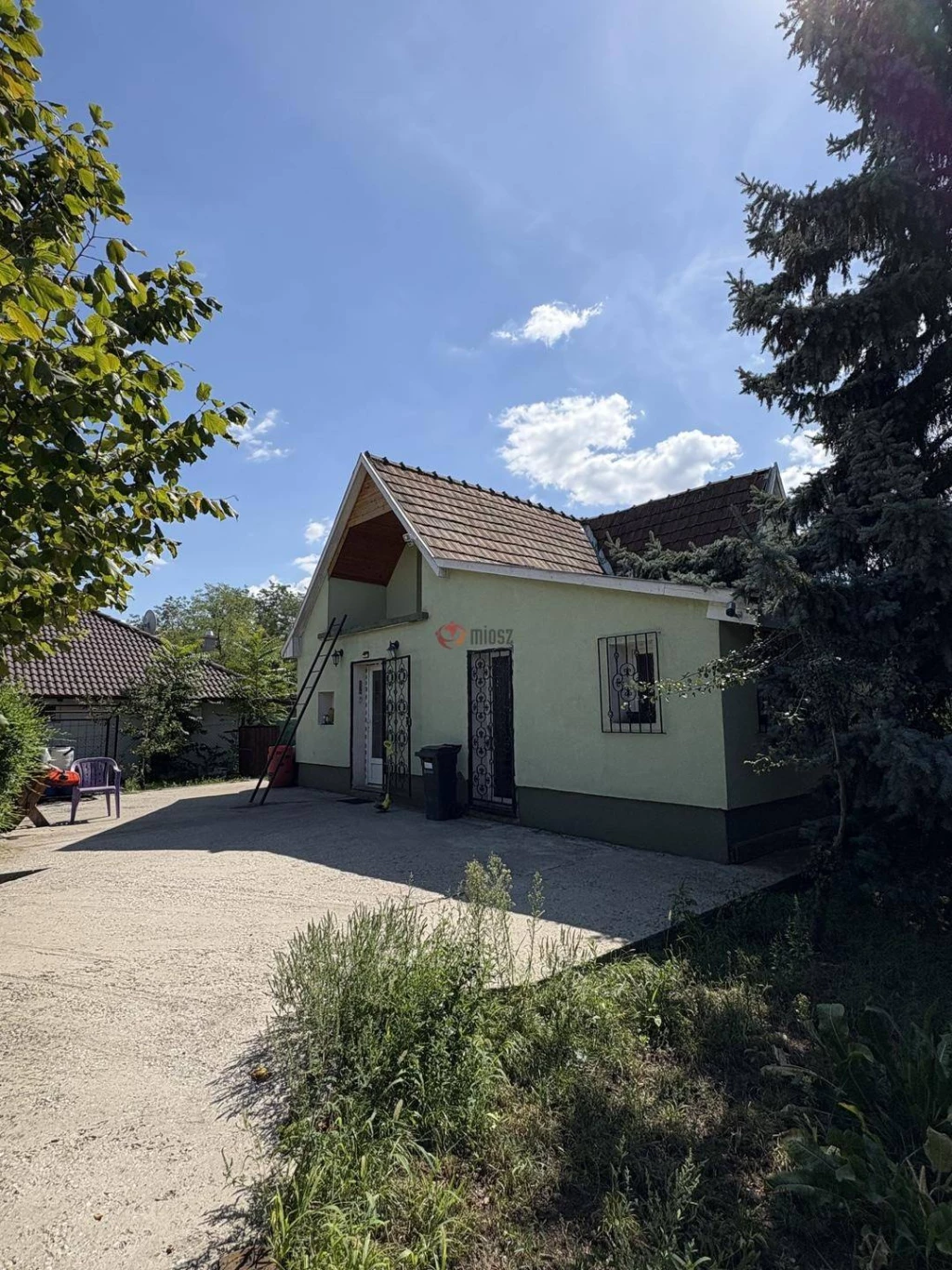 c3-1-name c2-1-name, Vác, Václiget