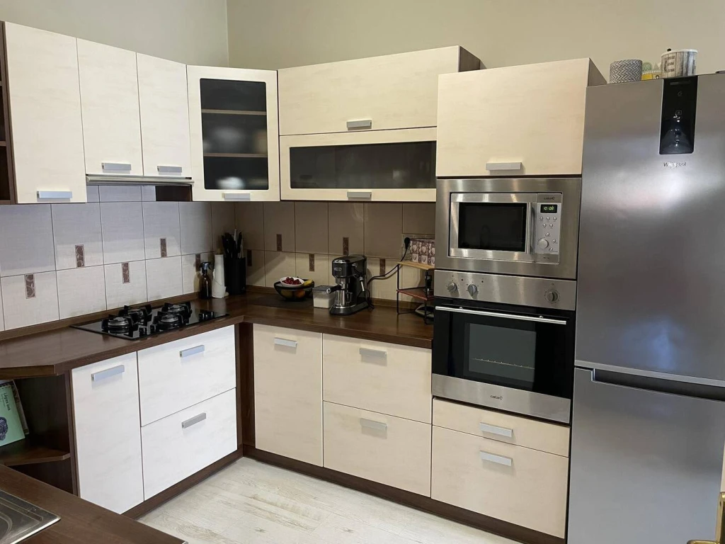 Eladó Családi ház, Békéscsaba, Békéscsaba-Belváros közeli, Békési út, 220nm, 79500000 Ft