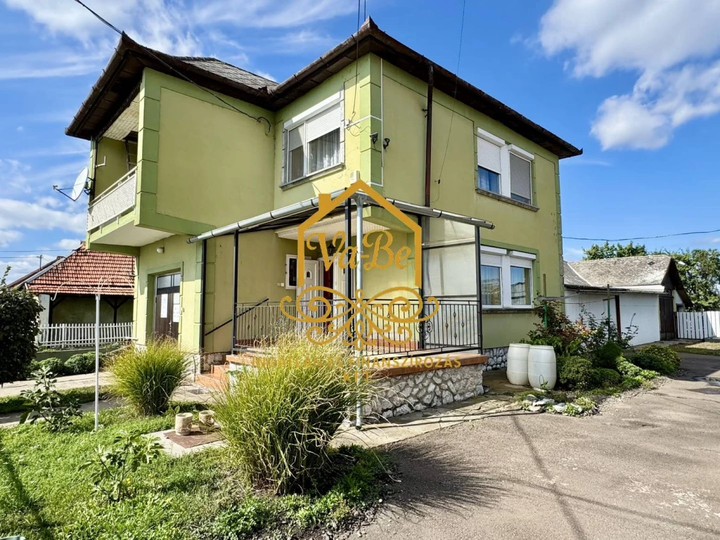 c3-1-name c2-1-name, Mezőtárkány