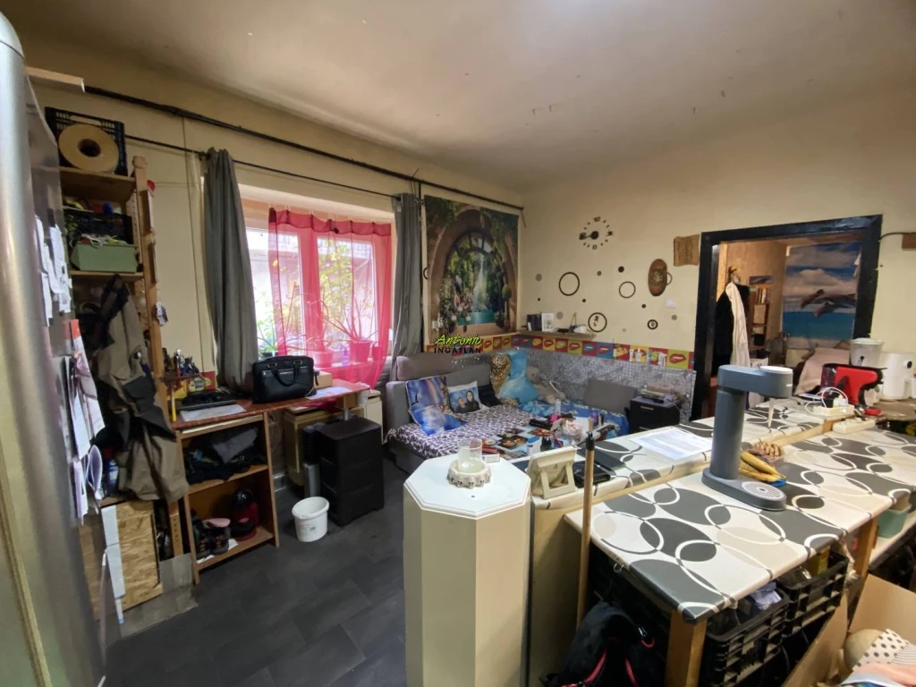 c3-1-name c2-19-name, Sopron, Belváros