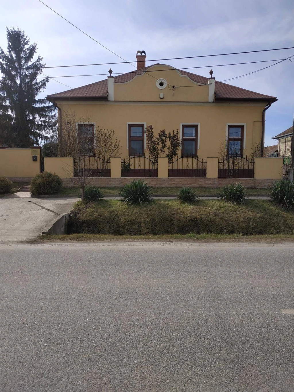 Eladó Családi ház, Tóalmás, 153nm, 99000000 Ft