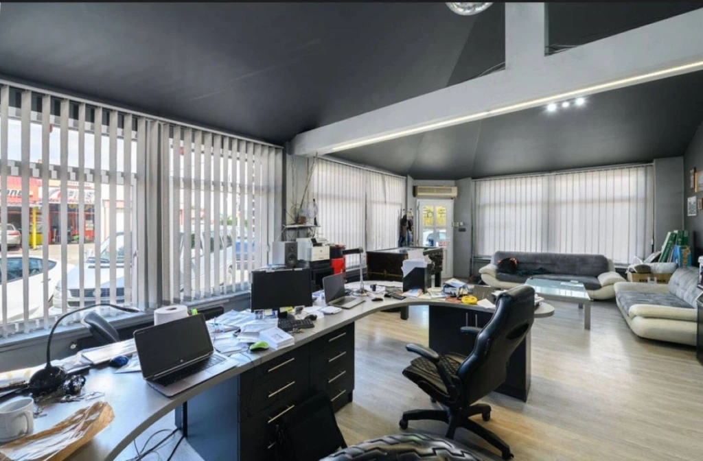 Eladó Gyárépület, Budapest XV. kerület, Rákospalota, 593nm, 240000000 Ft