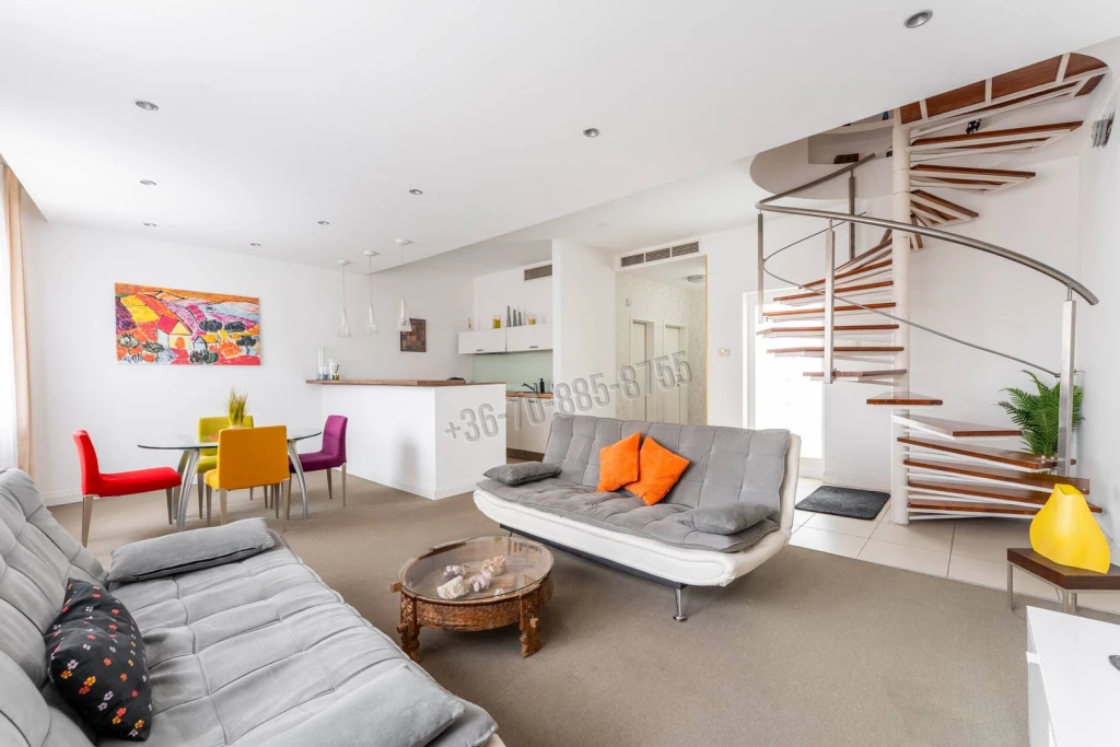 For sale brick flat, Budapest I. kerület, Naphegy