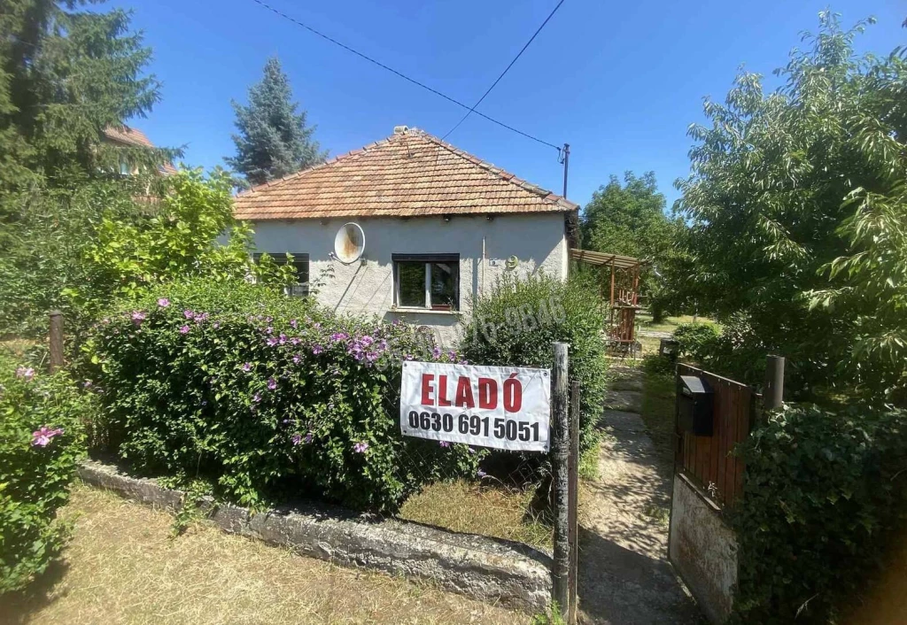 Eladó Családi ház, Páty, Ófalu, 60nm, 68500000 Ft