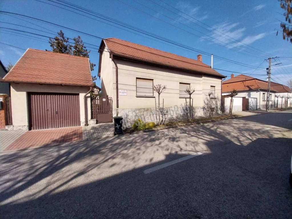 For sale house, Komárom