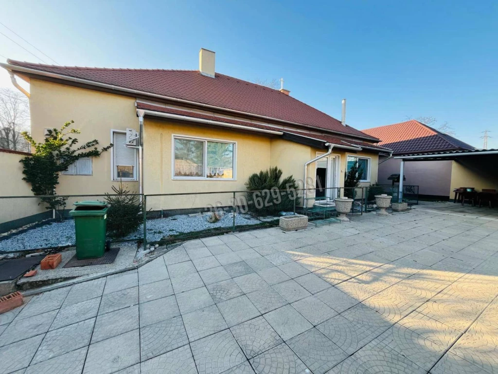 For sale house, Komárom