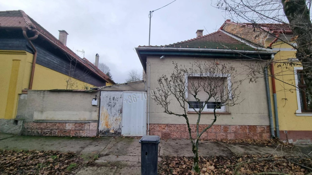 For sale house, Tata