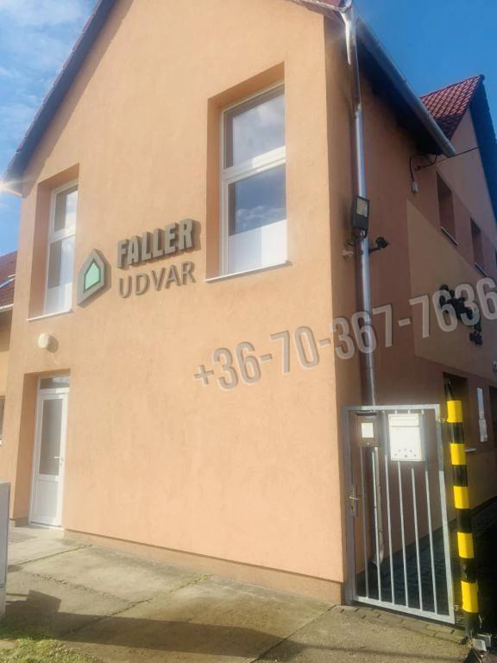 For rent brick flat, Tata