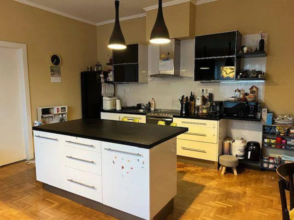 Eladó Téglalakás, Komárom, 130nm, 65000000 Ft