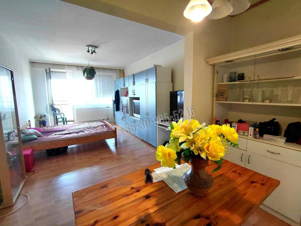 For sale panel flat, Tatabánya