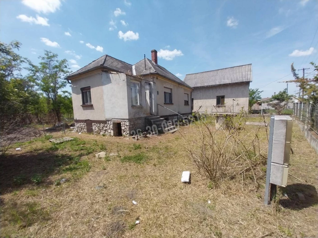 For sale house, Kisbér