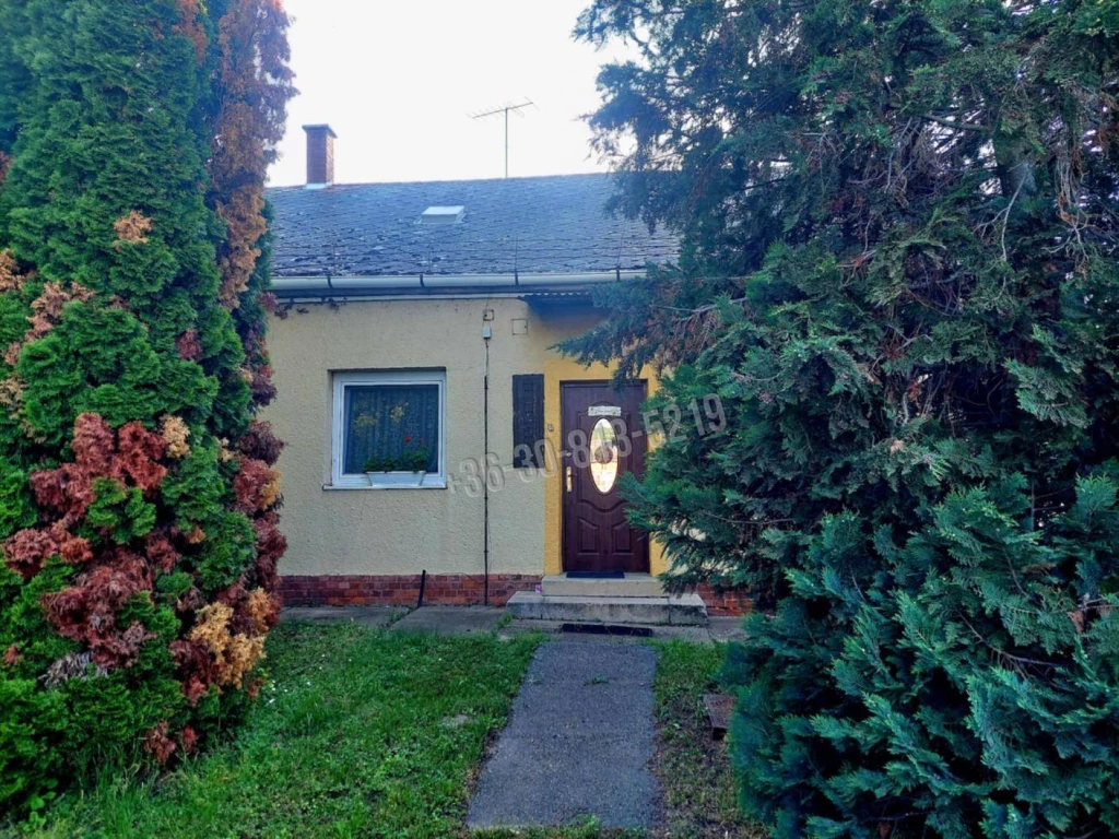 For sale terraced house, Bokod