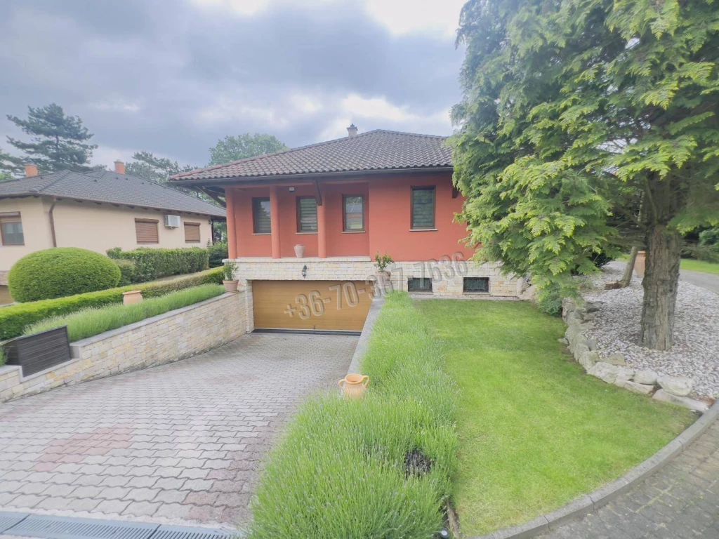 For sale house, Tata