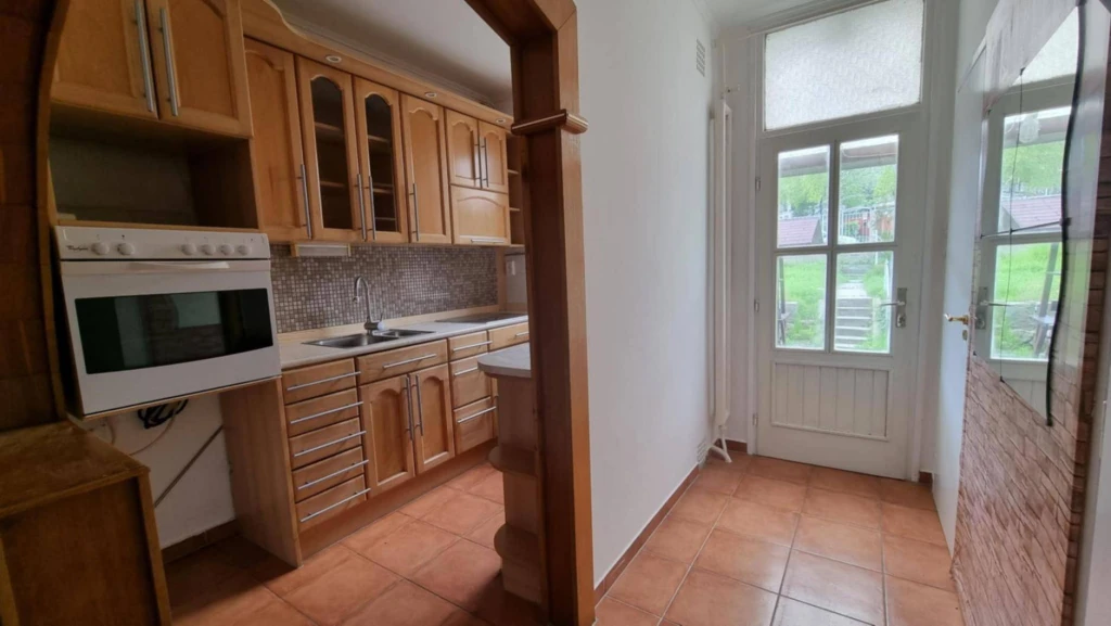 Eladó Sorház, Oroszlány, 96nm, 59000000 Ft