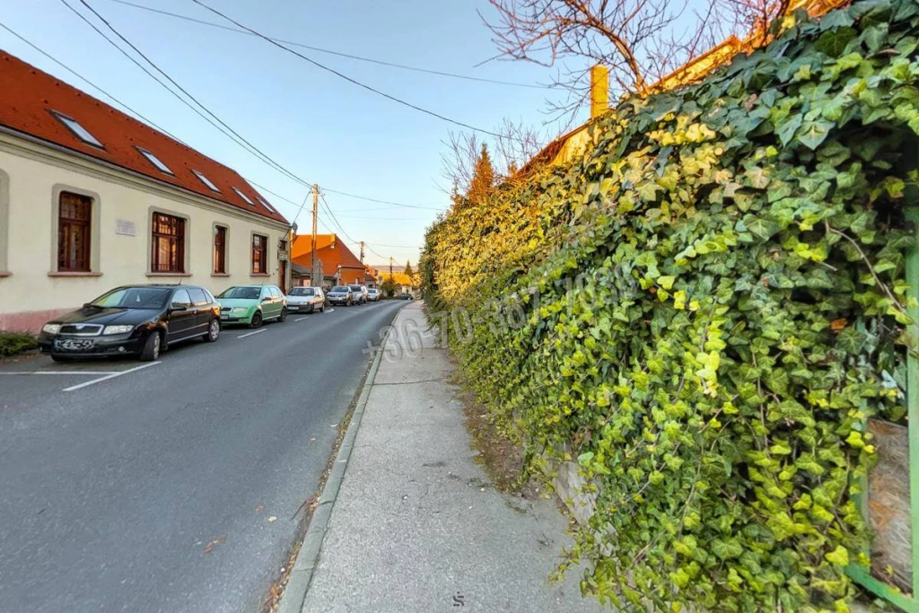 For sale house, Tata