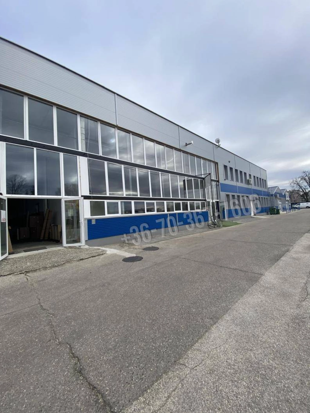 Kiadó Gyárépület, Tata, 785nm, 980000 Ft