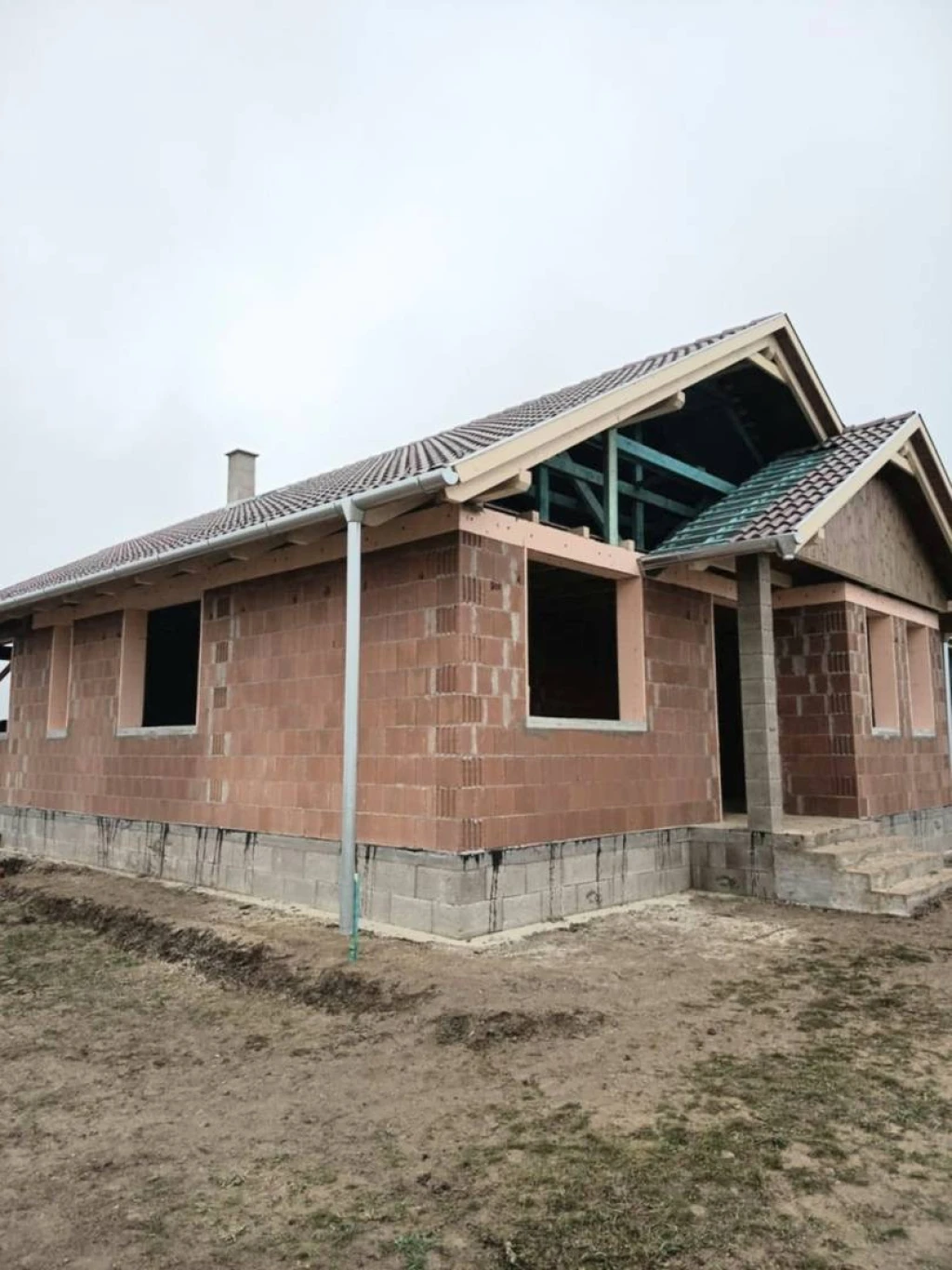 Eladó Családi ház, Berkenye, 114nm, 121500000 Ft