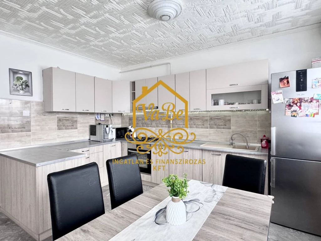 Eladó Családi ház, Verpelét, 206nm, 59900000 Ft