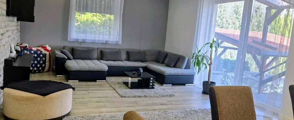 Eladó Családi ház, Tatabánya, Kertvárosi lakótelep, Petőfi Sándor utca, 156nm, 117000000 Ft