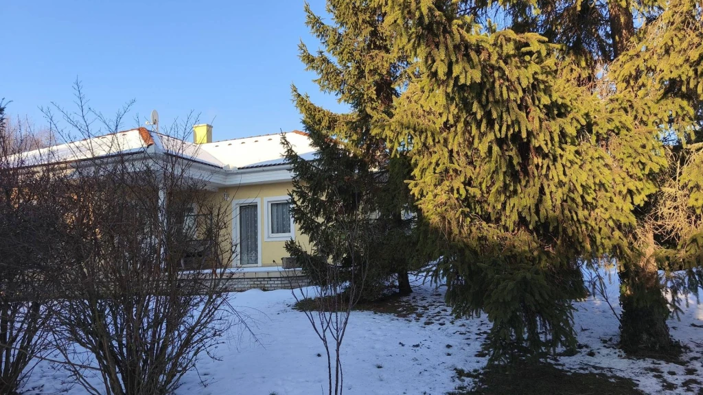 Eladó Családi ház, Tök, 287nm, 189000000 Ft