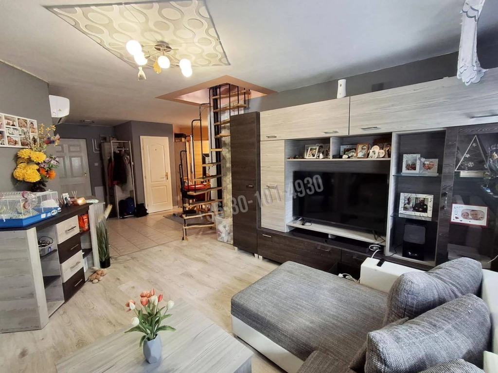 Eladó Téglalakás, Tatabánya, 100nm, 69900000 Ft