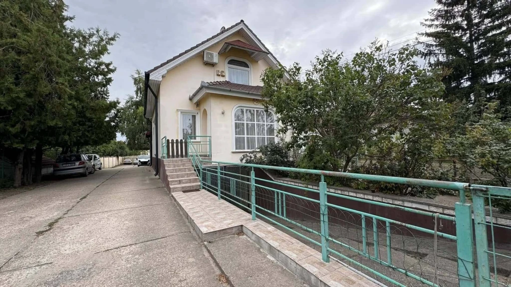 Eladó Családi ház, Szigethalom, Központ, 186nm, 144900000 Ft