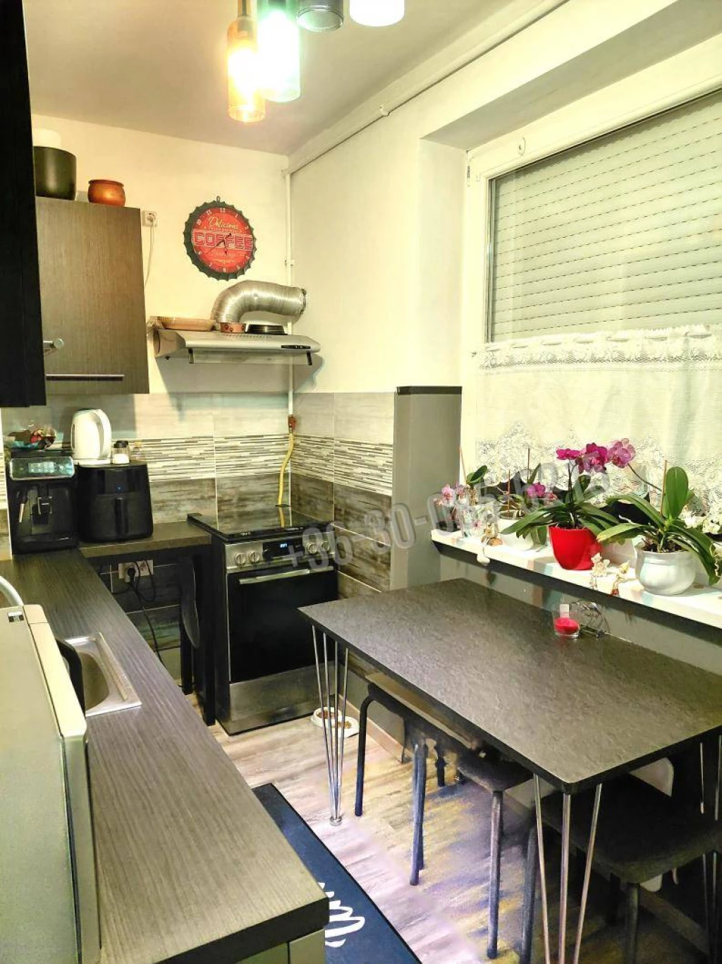 Eladó Téglalakás, Bábolna, 47nm, 39900000 Ft