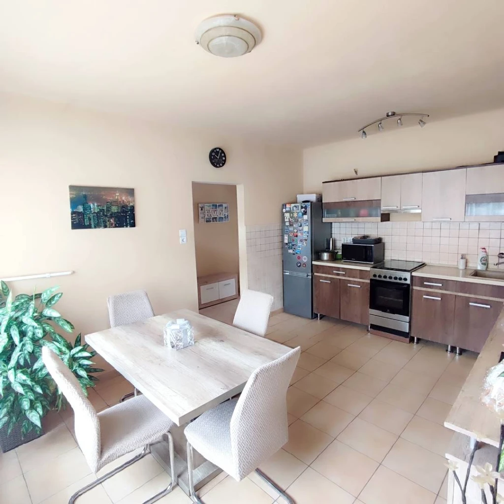 Eladó Családi ház, Vác, Deákvár, 117nm, 119500000 Ft