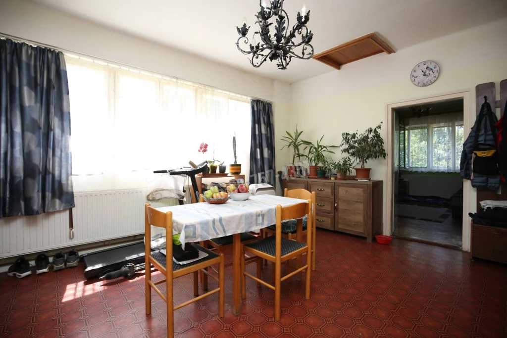 Eladó Családi ház, Vác, Törökhegy, 100nm, 95000000 Ft