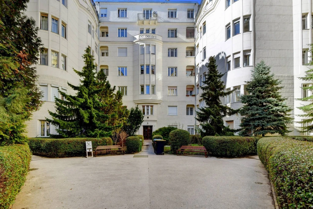 Eladó Téglalakás, Budapest XI. kerület, Kelenföld, Budafoki út, 113nm, 170000000 Ft