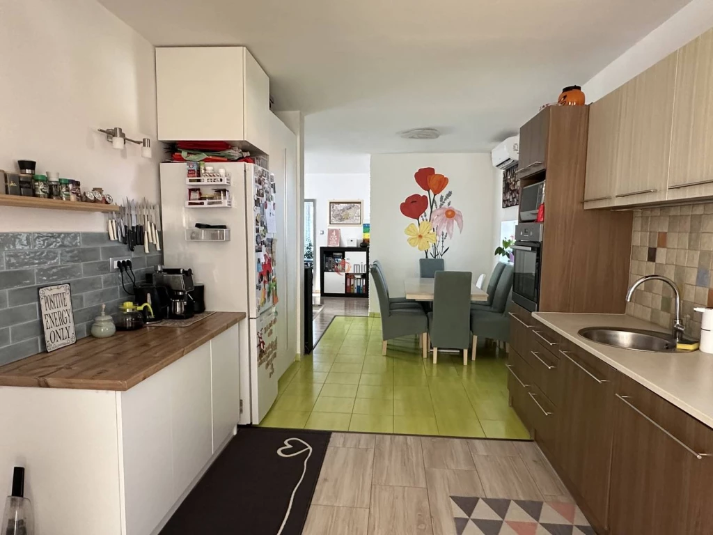 For sale house, Székesfehérvár, Szárazrét-Feketehegy, Kőrösi utca